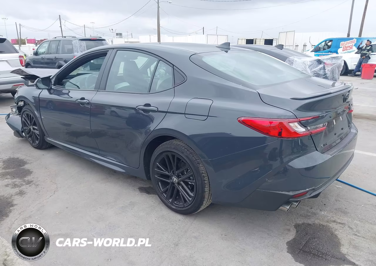 2026 Toyota Camry Se VIN:4T1DAACK3TU678879 - 3