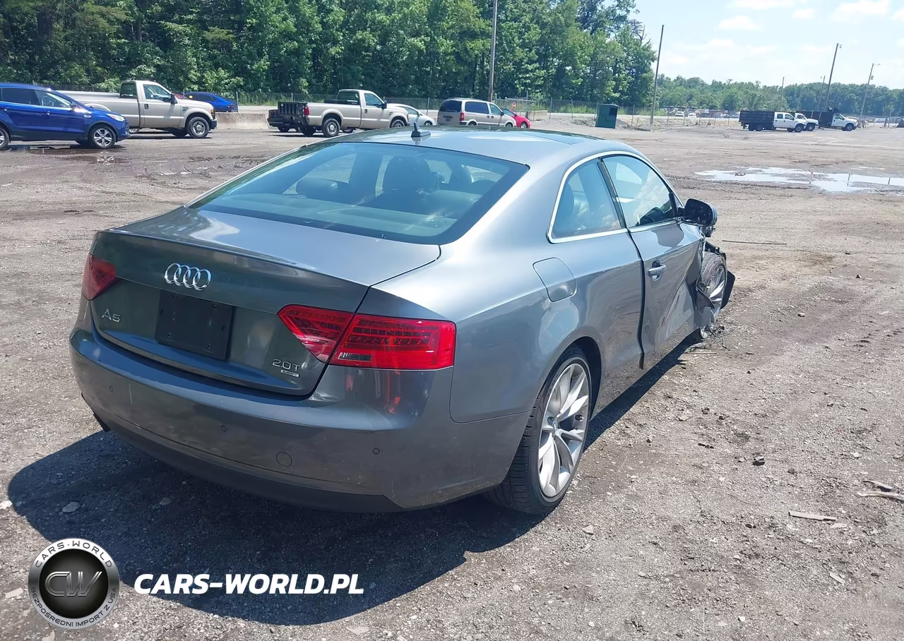 2013 Audi A5 2.0T Premium VIN:WAUVFAFR2DA044823 - 4