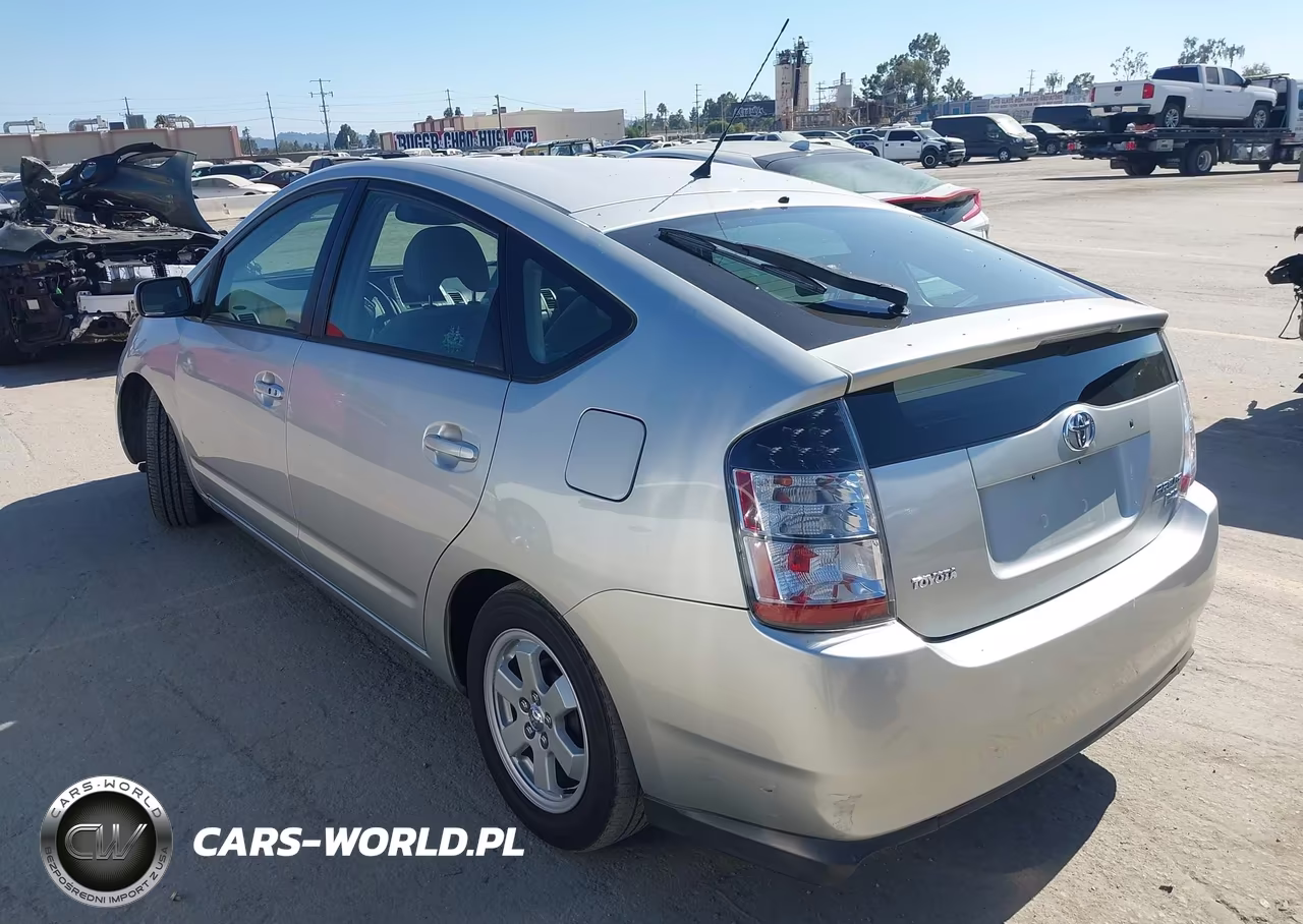2004 Toyota Prius VIN:JTDKB20U340115134 - 3