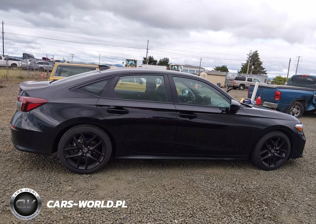 2025 Honda Civic Sport VIN:2HGFE2F58SH603790 - 12