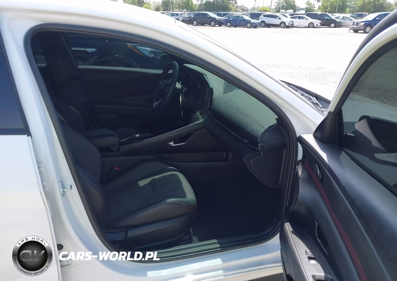 2025 Hyundai Elantra N Line VIN:KMHLR4DF7SU865869 - 5