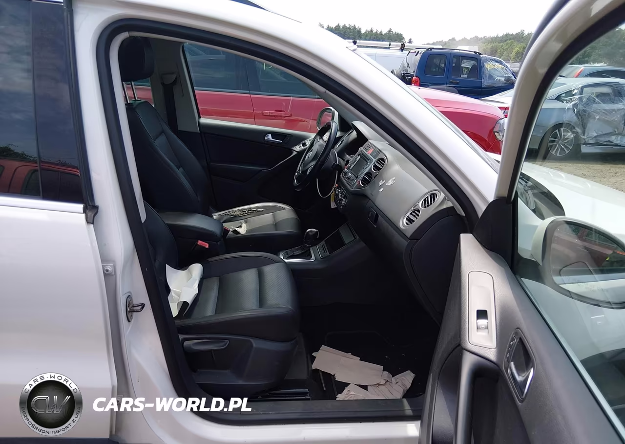 2011 Volkswagen Tiguan Se VIN:WVGBV7AX7BW517127 - 5
