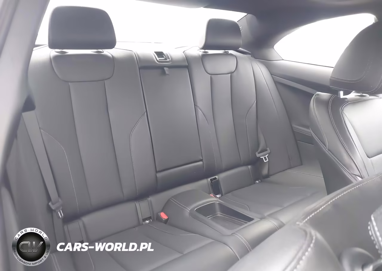 2023 BMW 230Xi VIN:3MW33CM00P8C81066 - 8