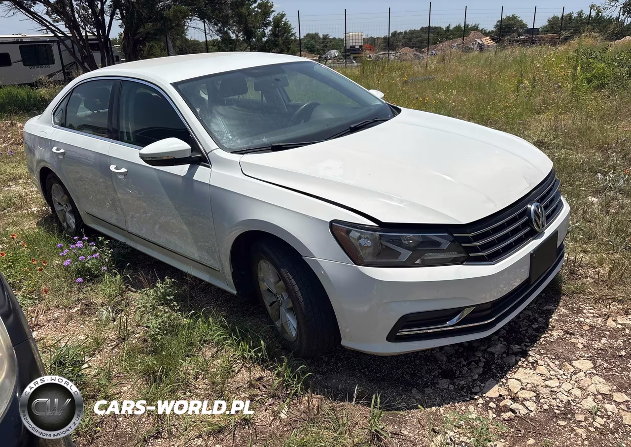 VOLKSWAGEN PASSAT – zdjęcie 1 z 11