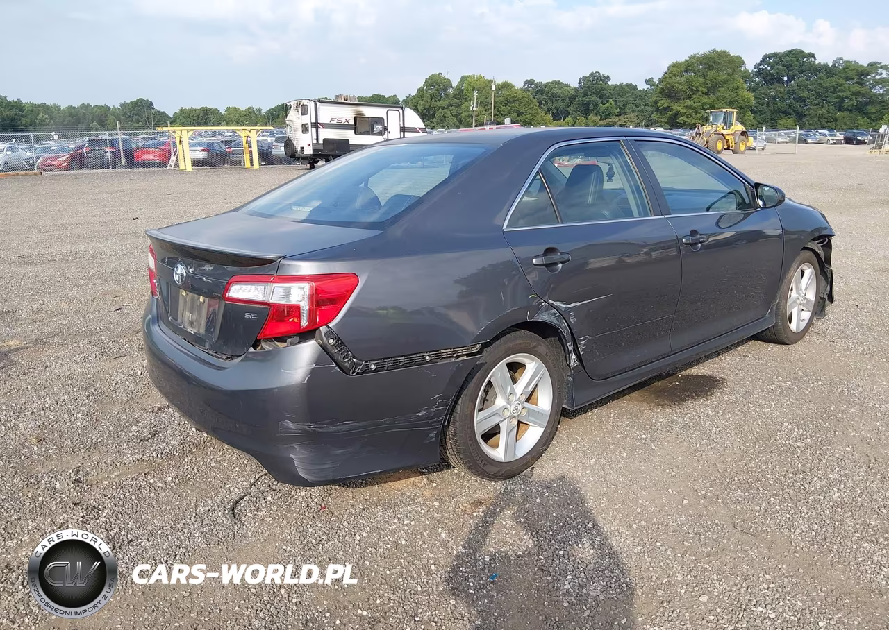 2012 Toyota Camry Se VIN:4T1BF1FK1CU041946 - 4