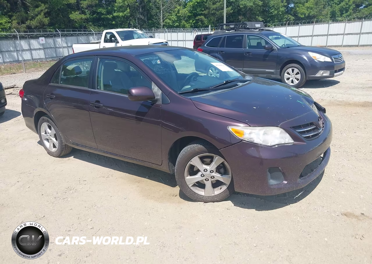 2013 Toyota Corolla Le Special Edition – zdjęcie 1 z 17