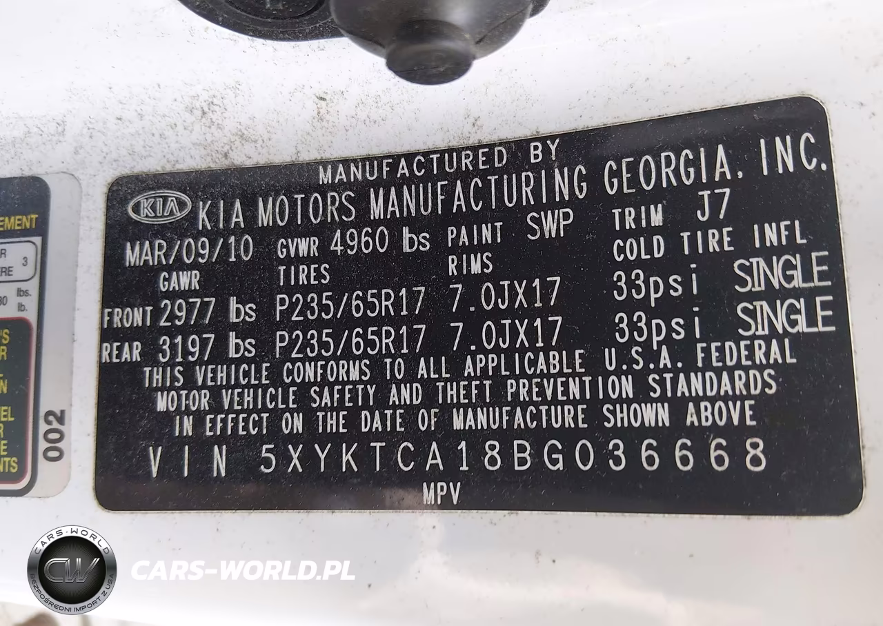 2011 Kia Sorento Lx VIN:5XYKTCA18BG036668 - 9