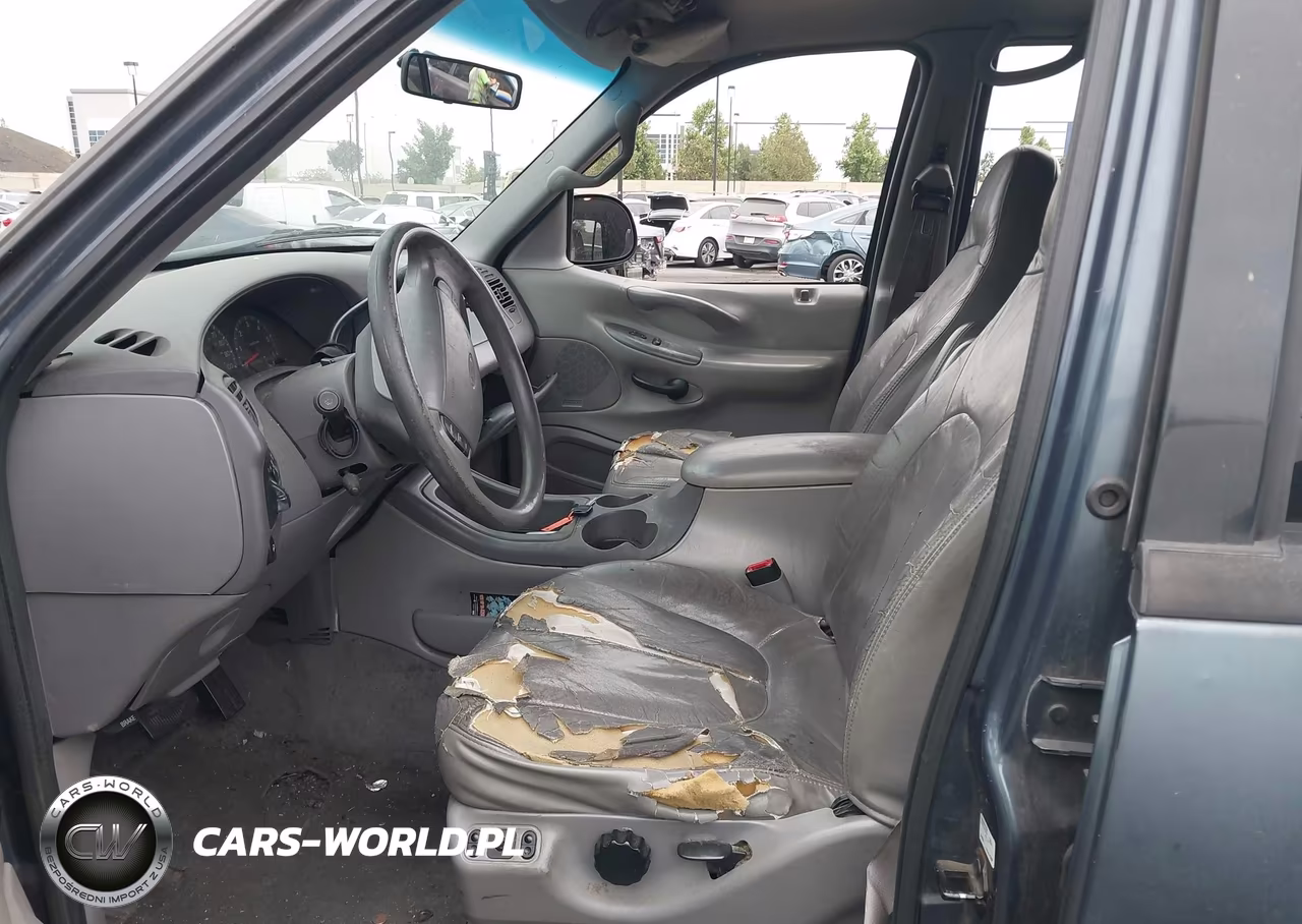1998 Ford Expedition Eddie Bauer-Xlt VIN:1FMRU17L2WLB55430 - 5