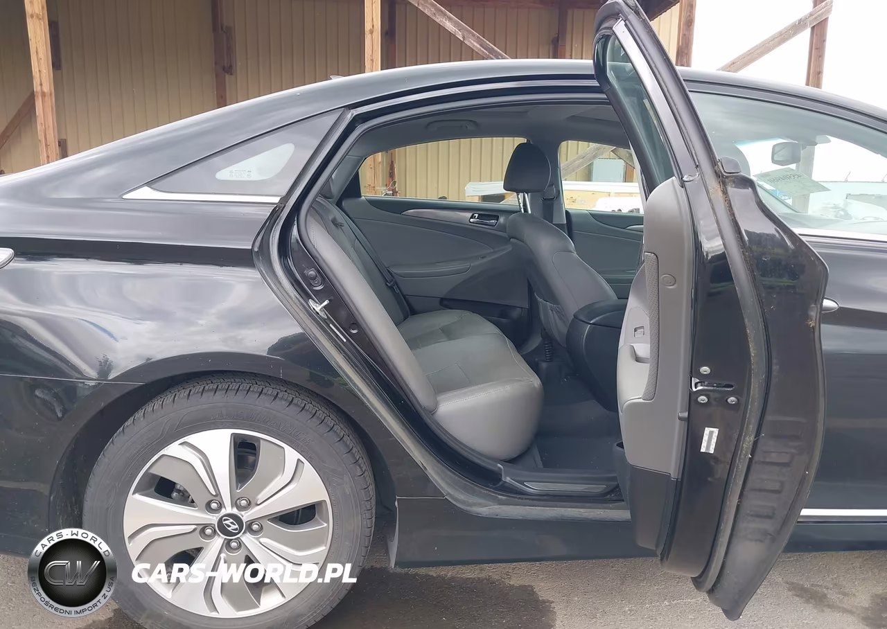 2014 Hyundai Sonata Hybrid VIN:KMHEC4A48EA111298 - 8