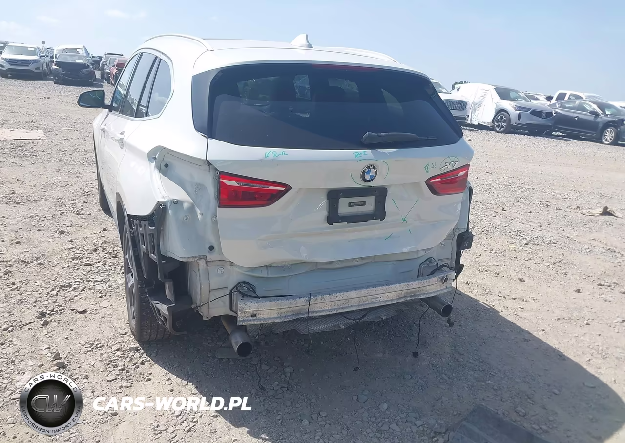 2017 BMW X1 xDrive28I VIN:WBXHT3C31H5F84673 - 6