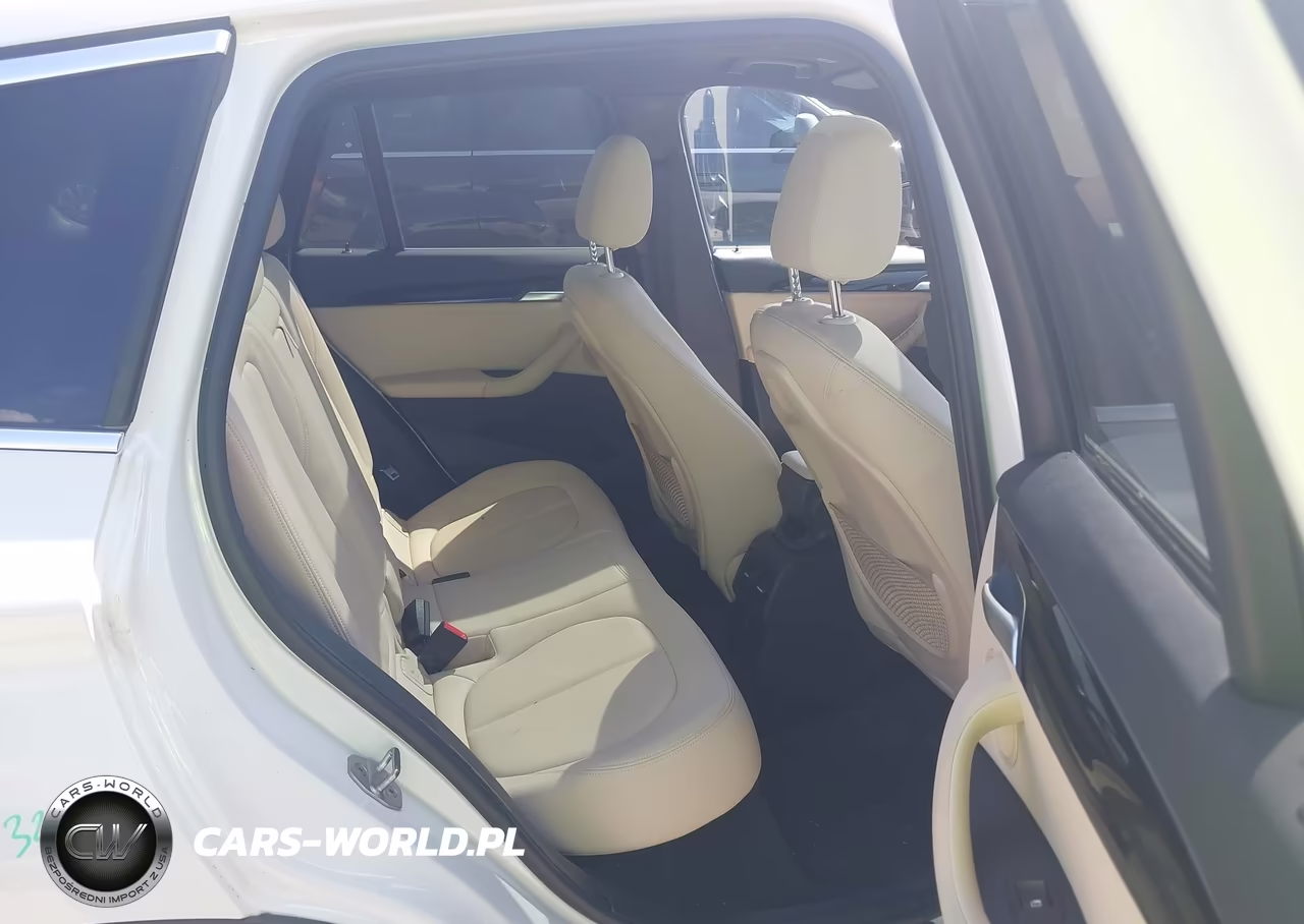 2017 BMW X1 xDrive28I VIN:WBXHT3C31H5F84673 - 8