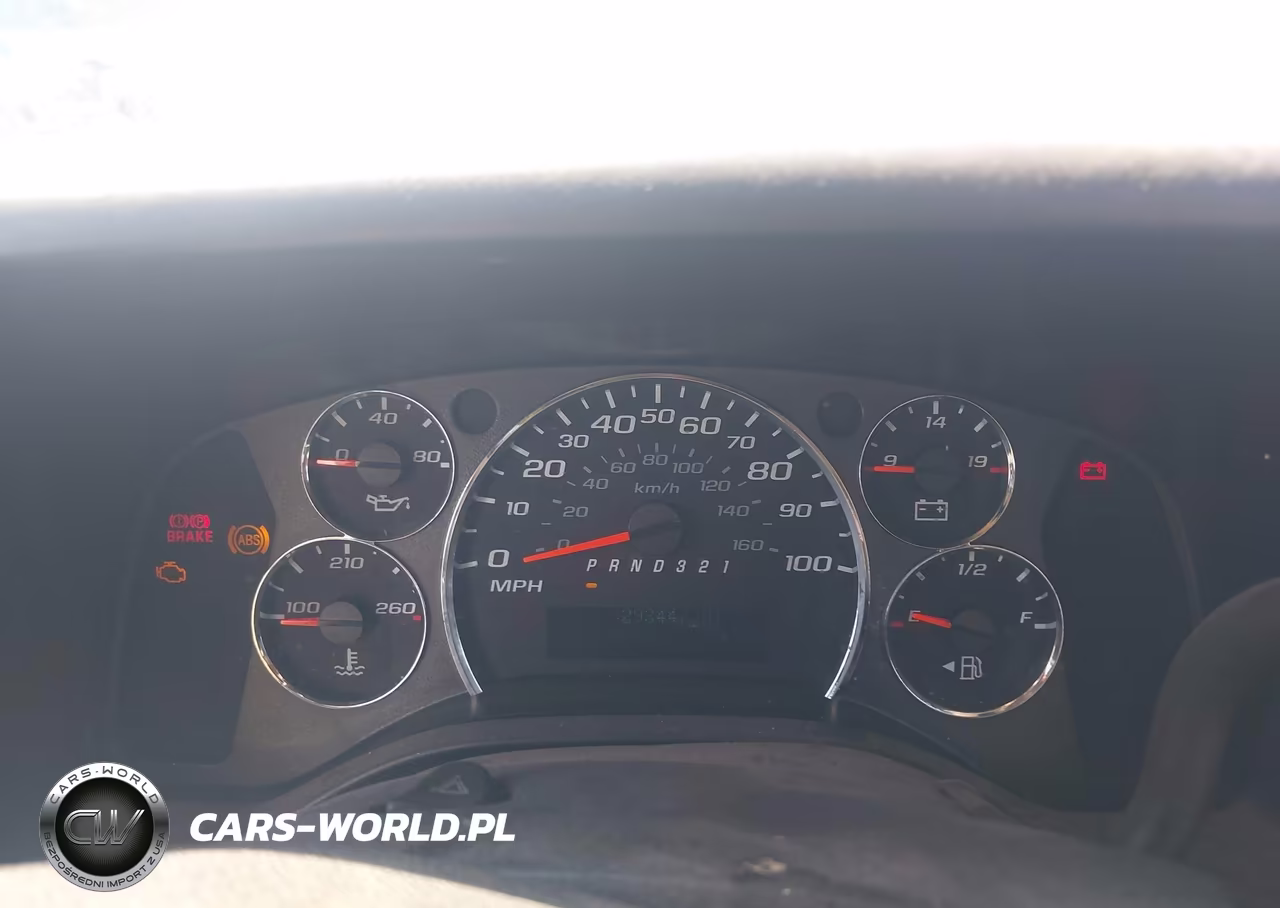 2009 Chevrolet Express Cutaway Work Van VIN:1GBJG31K191128213 - 5