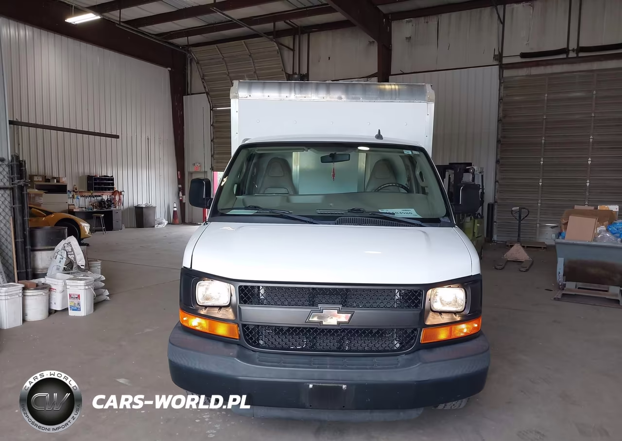 2016 Chevrolet Express Cutaway 3500 VIN:1GB0GRFF9G1272535 - 14