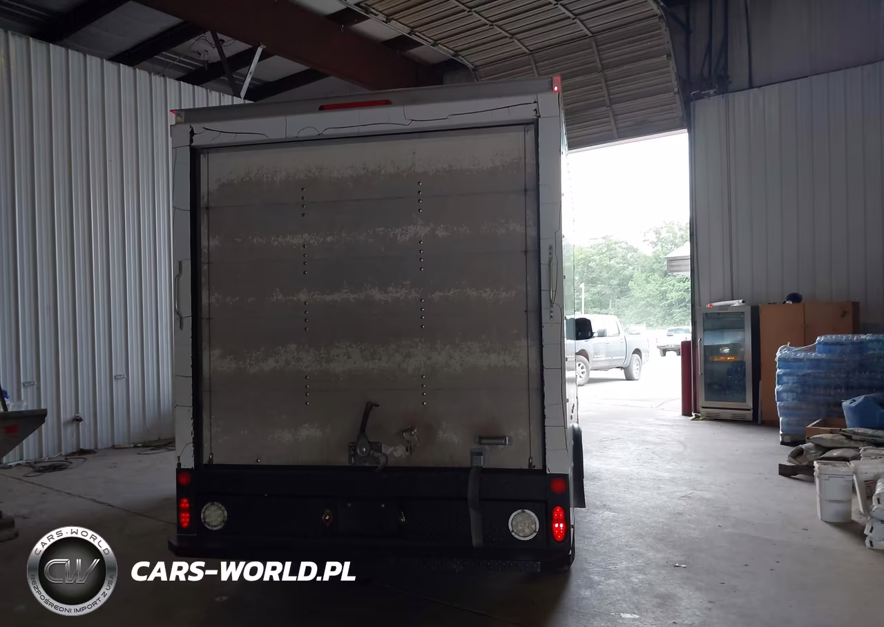 2016 Chevrolet Express Cutaway 3500 VIN:1GB0GRFF9G1272535 - 18