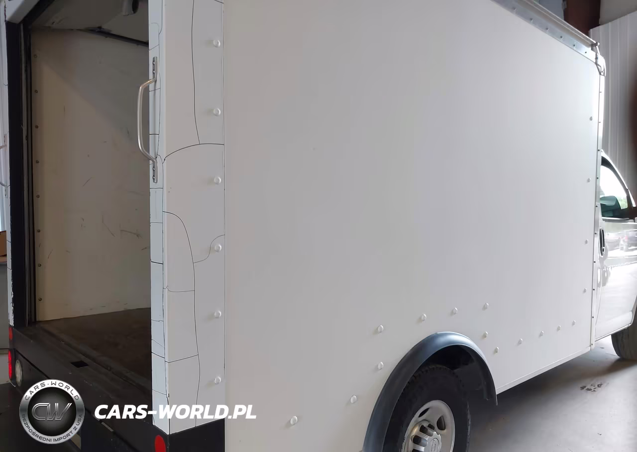2016 Chevrolet Express Cutaway 3500 VIN:1GB0GRFF9G1272535 - 8