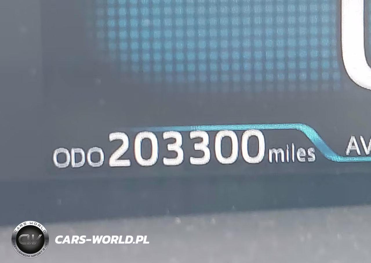 2018 Toyota Prius Two VIN:JTDKBRFU7J3059936 - 15