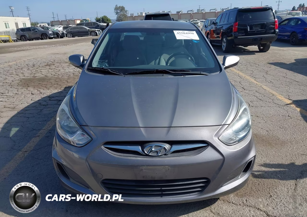 2013 Hyundai Accent Gls VIN:KMHCT4AE7DU549484 - 13