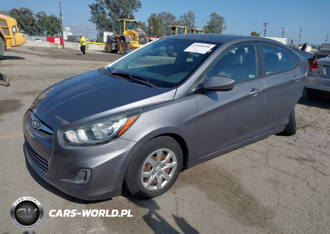2013 Hyundai Accent Gls VIN:KMHCT4AE7DU549484 - 2