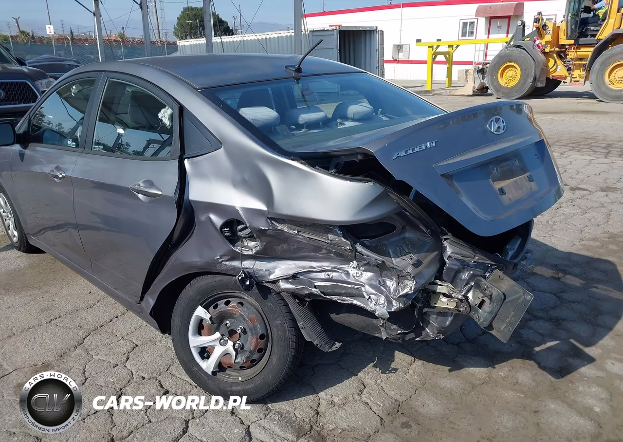 2013 Hyundai Accent Gls VIN:KMHCT4AE7DU549484 - 6