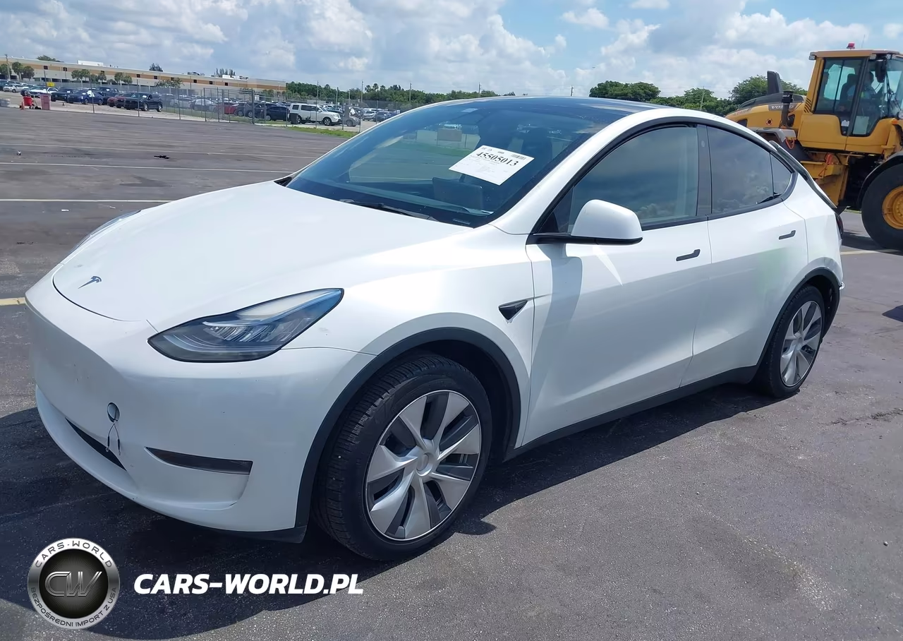 2023 Tesla Model Y Performance Dual Motor All-Wheel Drive VIN:7SAYGDEF6PA049086 - 2