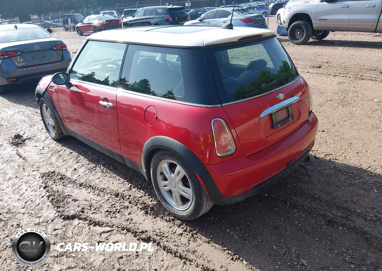 2006 Mini Cooper VIN:WMWRC33586TJ76077 - 3