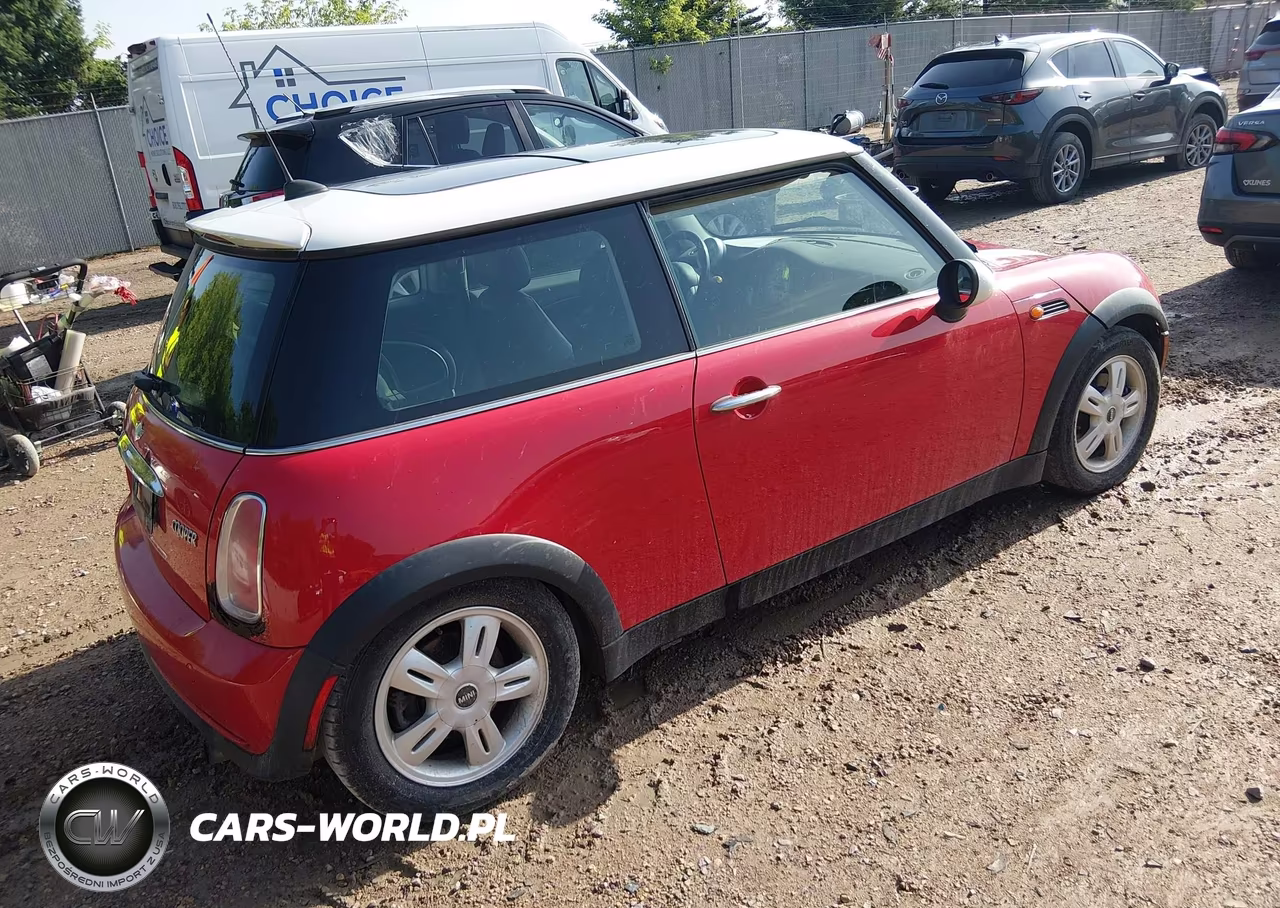 2006 Mini Cooper VIN:WMWRC33586TJ76077 - 4