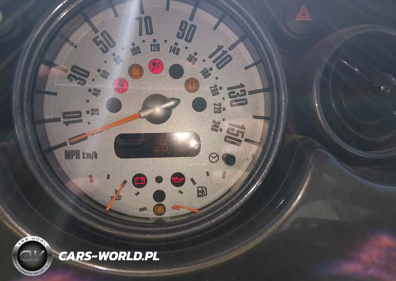 2006 Mini Cooper VIN:WMWRC33586TJ76077 - 7