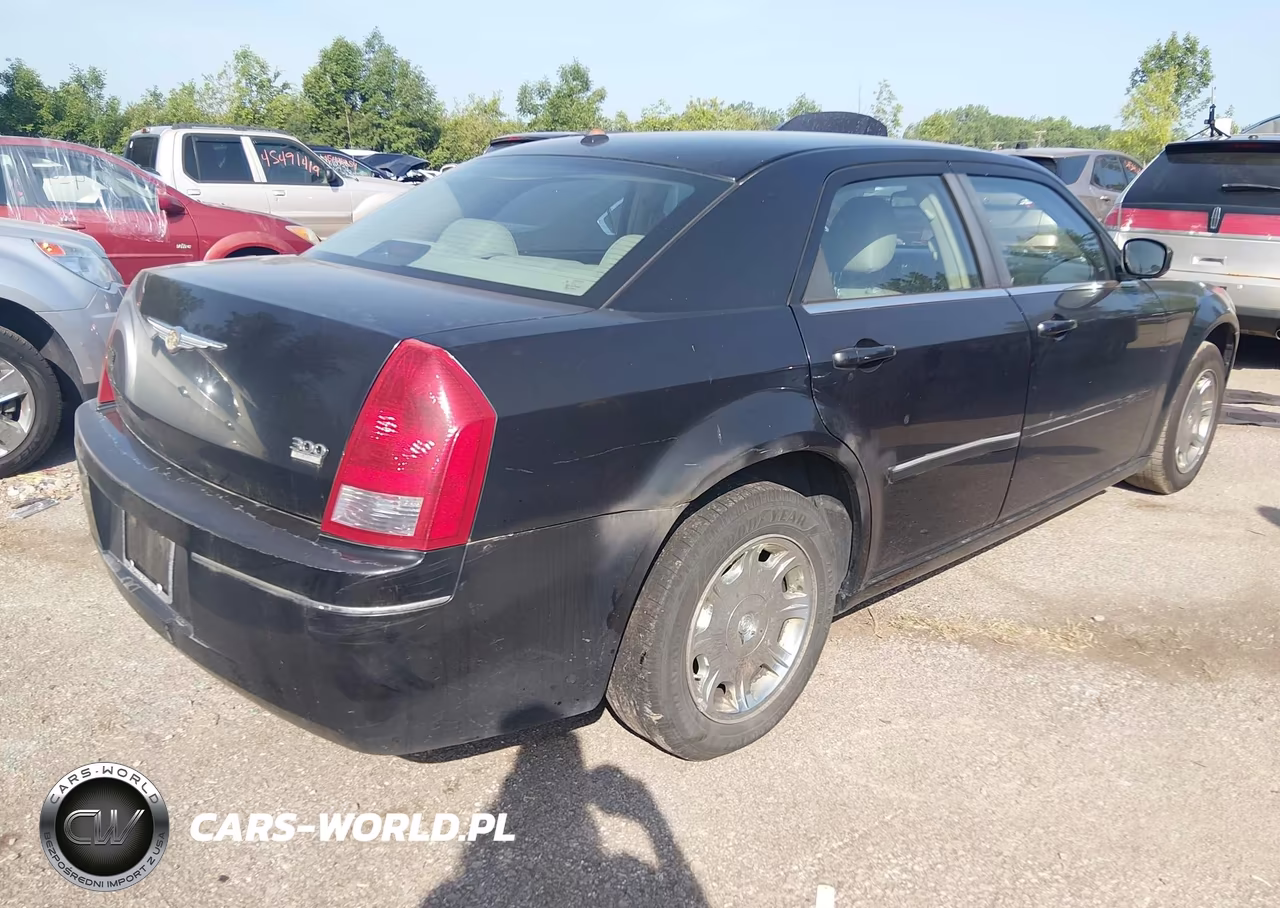 2006 Chrysler 300 Touring VIN:2C3KA53G36H474819 - 6