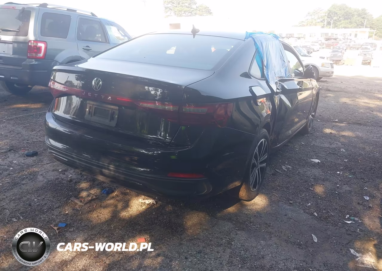 2025 Volkswagen Jetta 1.5T Sport VIN:3VWBX7BU9SM031838 - 4