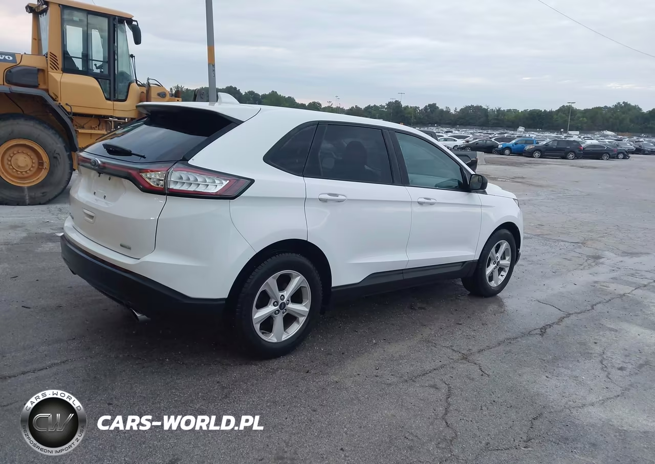 2018 Ford Edge Se VIN:2FMPK3G91JBC38482 - 4