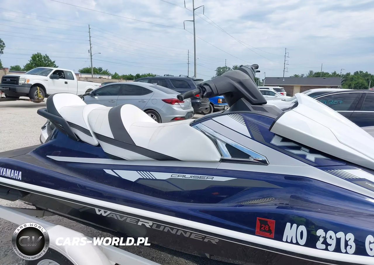 2018 Yamaha Unknown VIN:00000YAMA3138B818 - 5