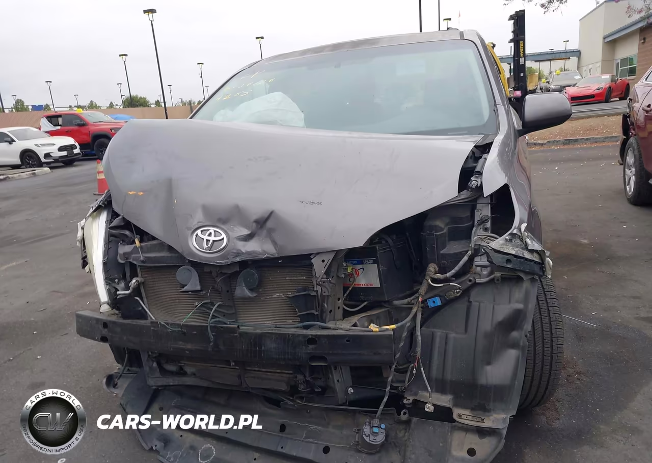 2011 Toyota Sienna Xle V6 Auto Access Seat VIN:5TDYK3DC4BS144265 - 13