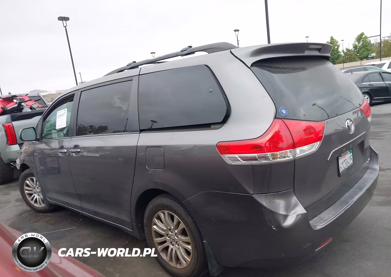 2011 Toyota Sienna Xle V6 Auto Access Seat VIN:5TDYK3DC4BS144265 - 15