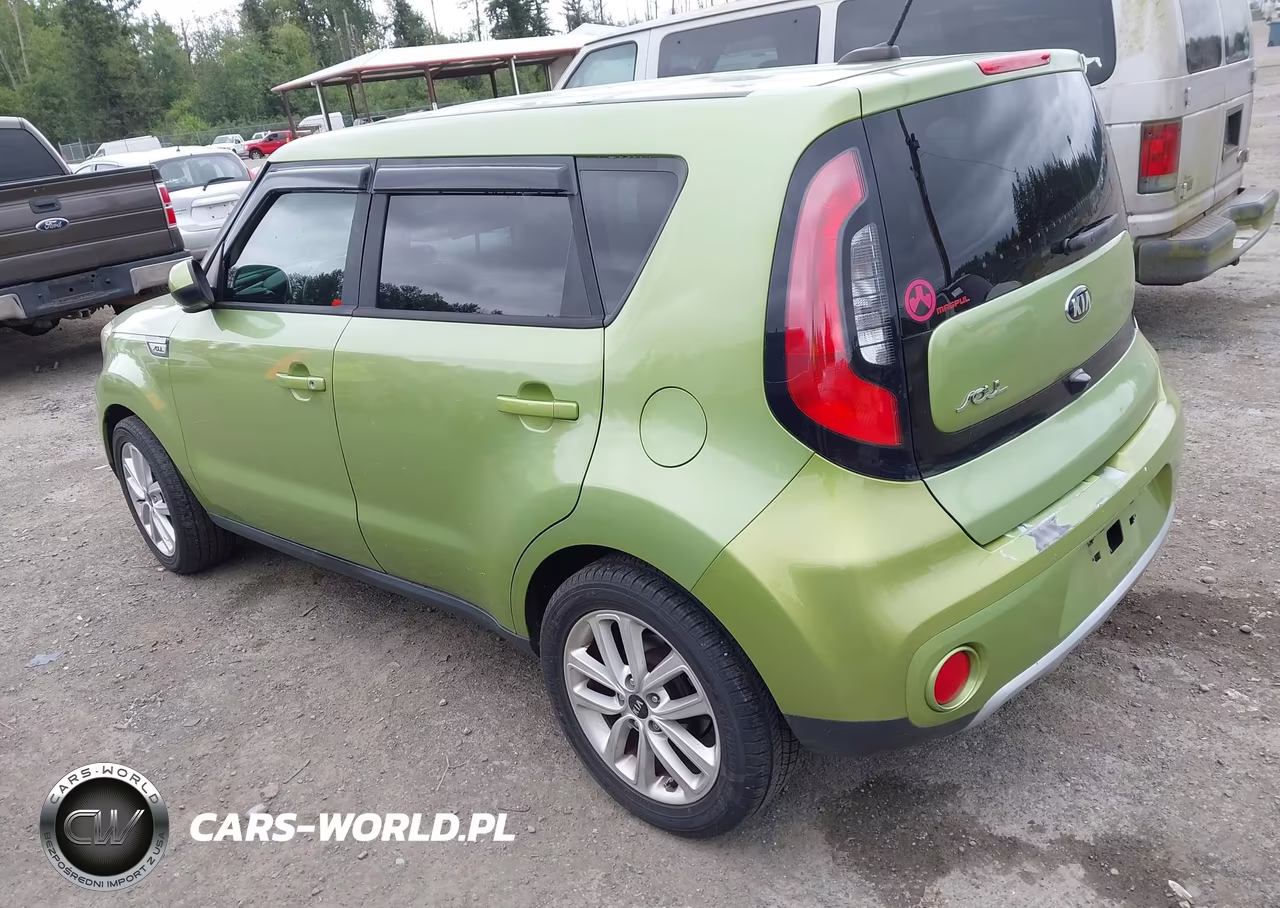 2017 Kia Soul + VIN:KNDJP3A53H7880562 - 3