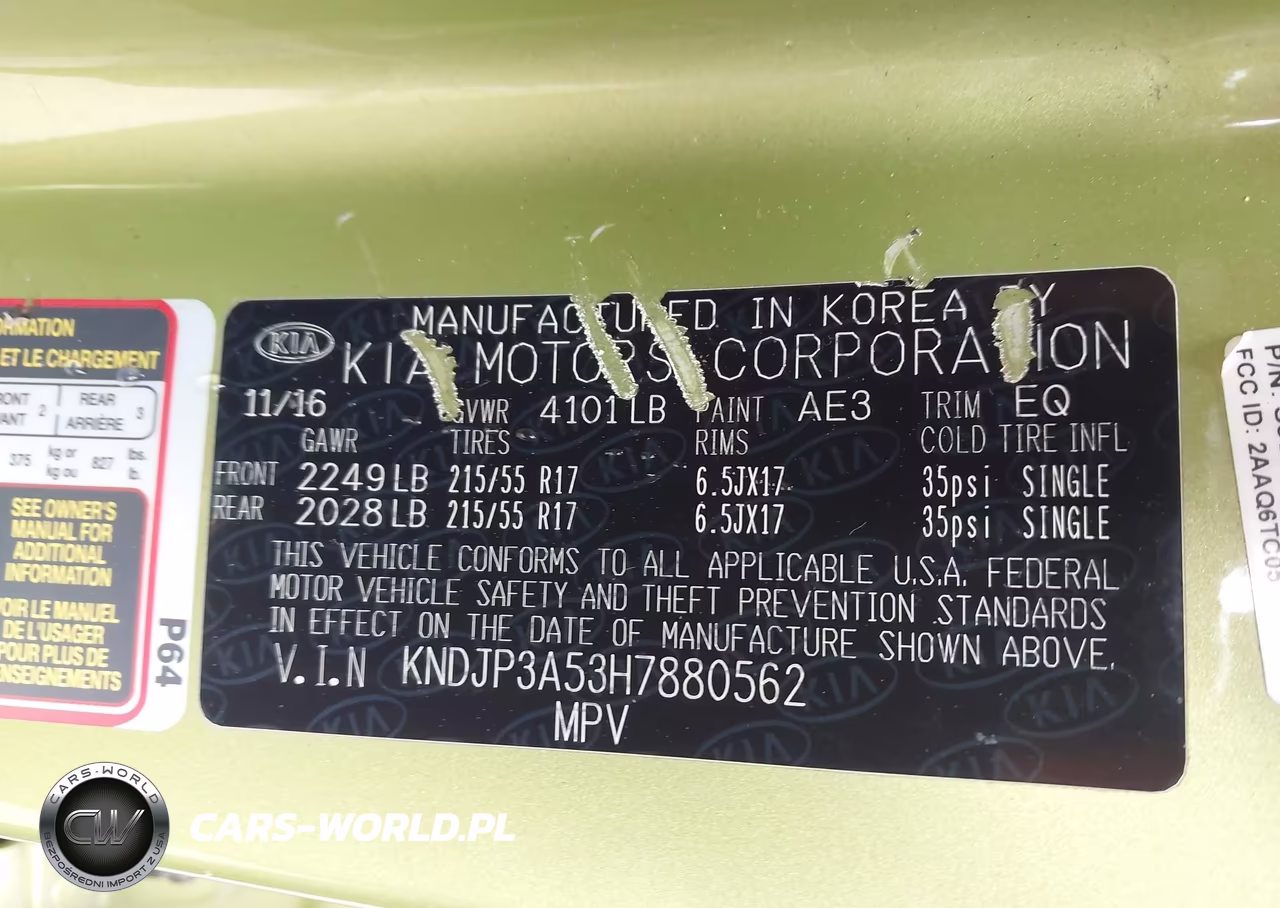 2017 Kia Soul + VIN:KNDJP3A53H7880562 - 9