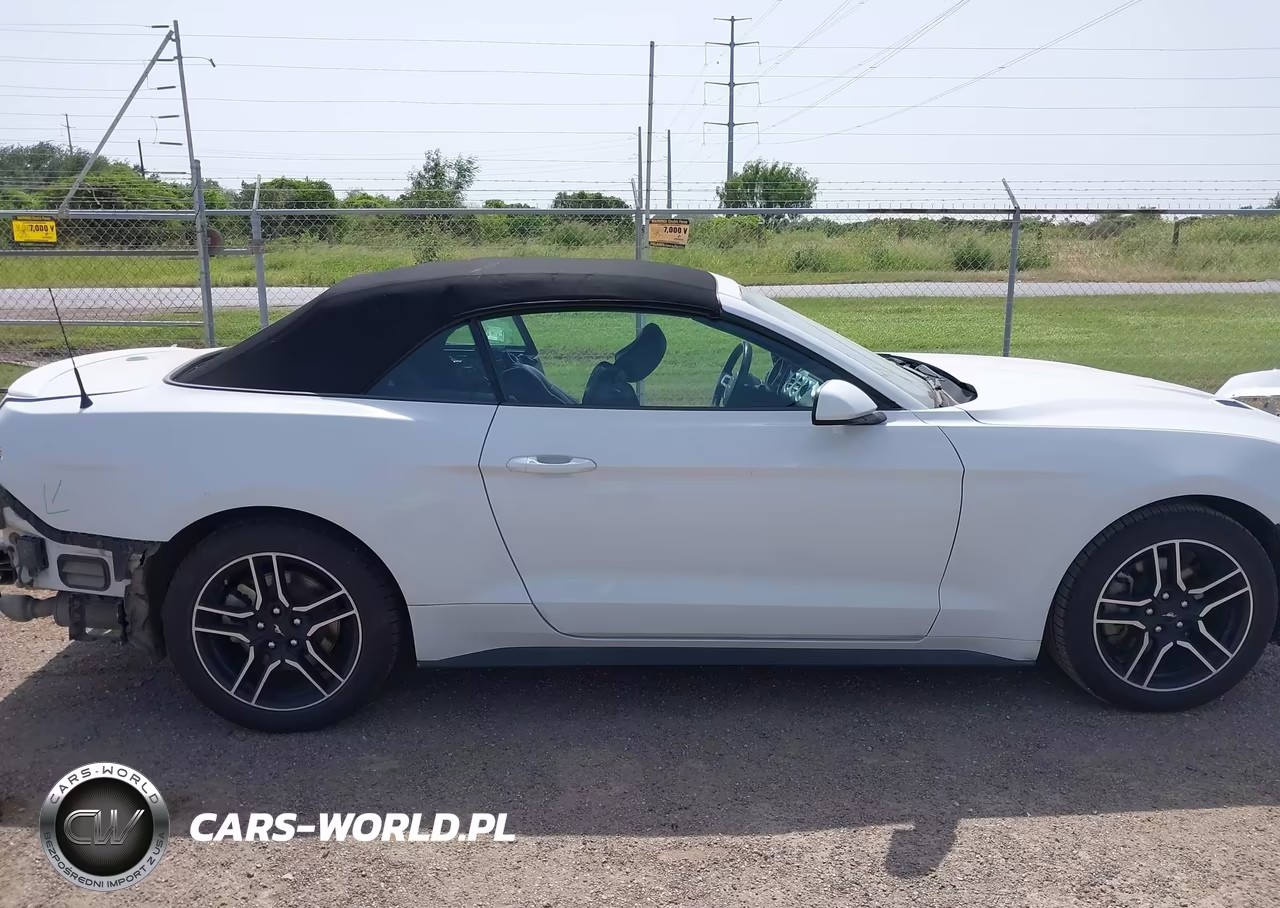 2022 Ford Mustang Ecoboost Premium VIN:1FATP8UH9N5118720 - 14