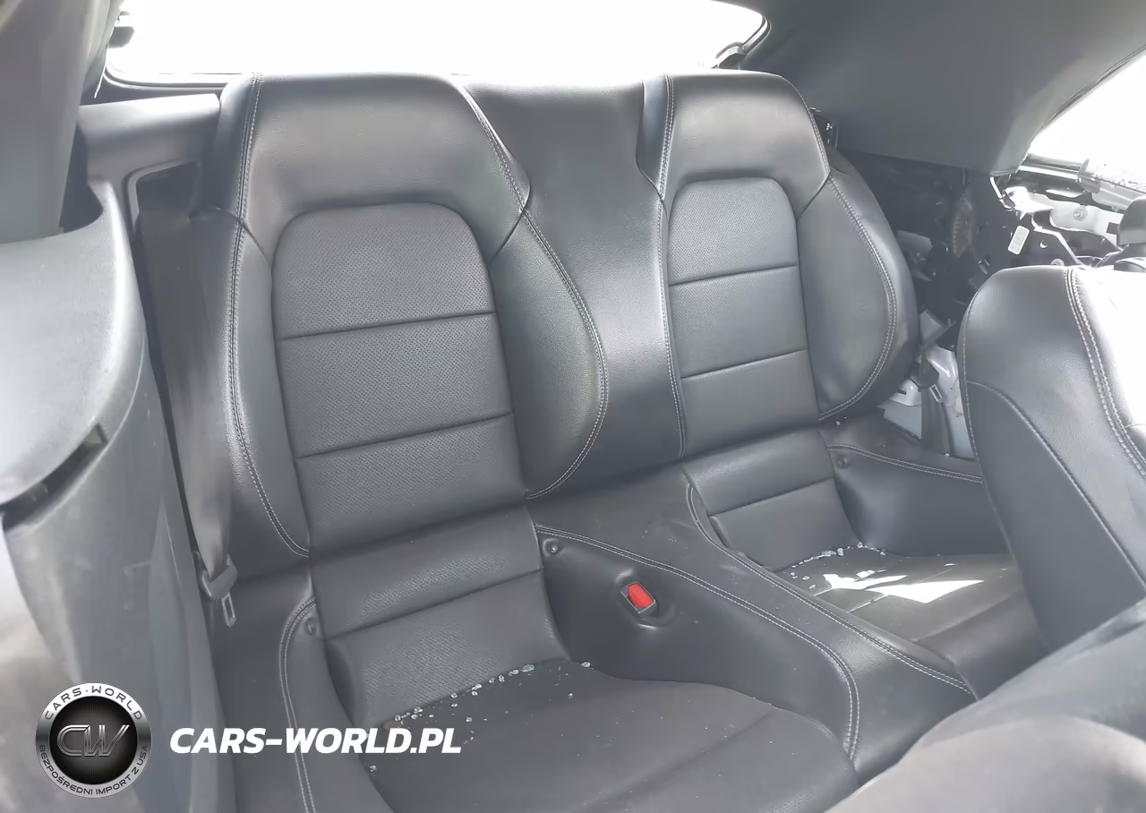 2022 Ford Mustang Ecoboost Premium VIN:1FATP8UH9N5118720 - 8
