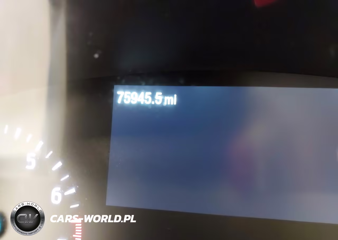 2020 Ford Explorer VIN:1FMSK8BH8LGC68743 - 16