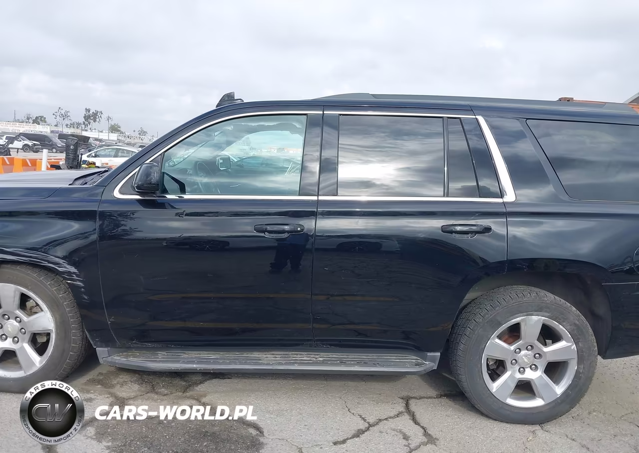 2018 Chevrolet Tahoe Ls VIN:1GNSCAKC4JR191519 - 14