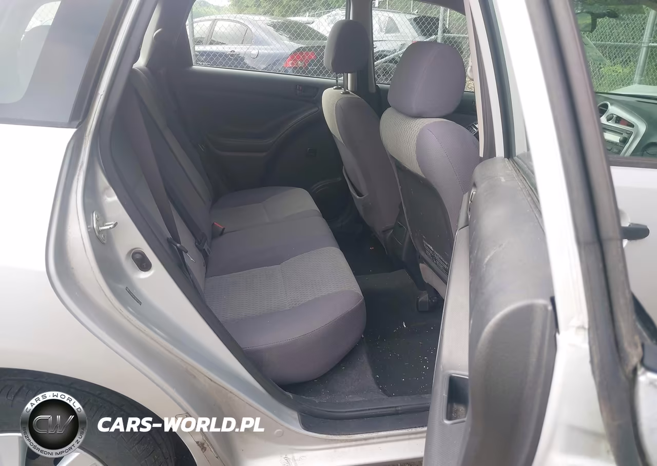 2005 Toyota Matrix VIN:2T1KR32E25C331782 - 8