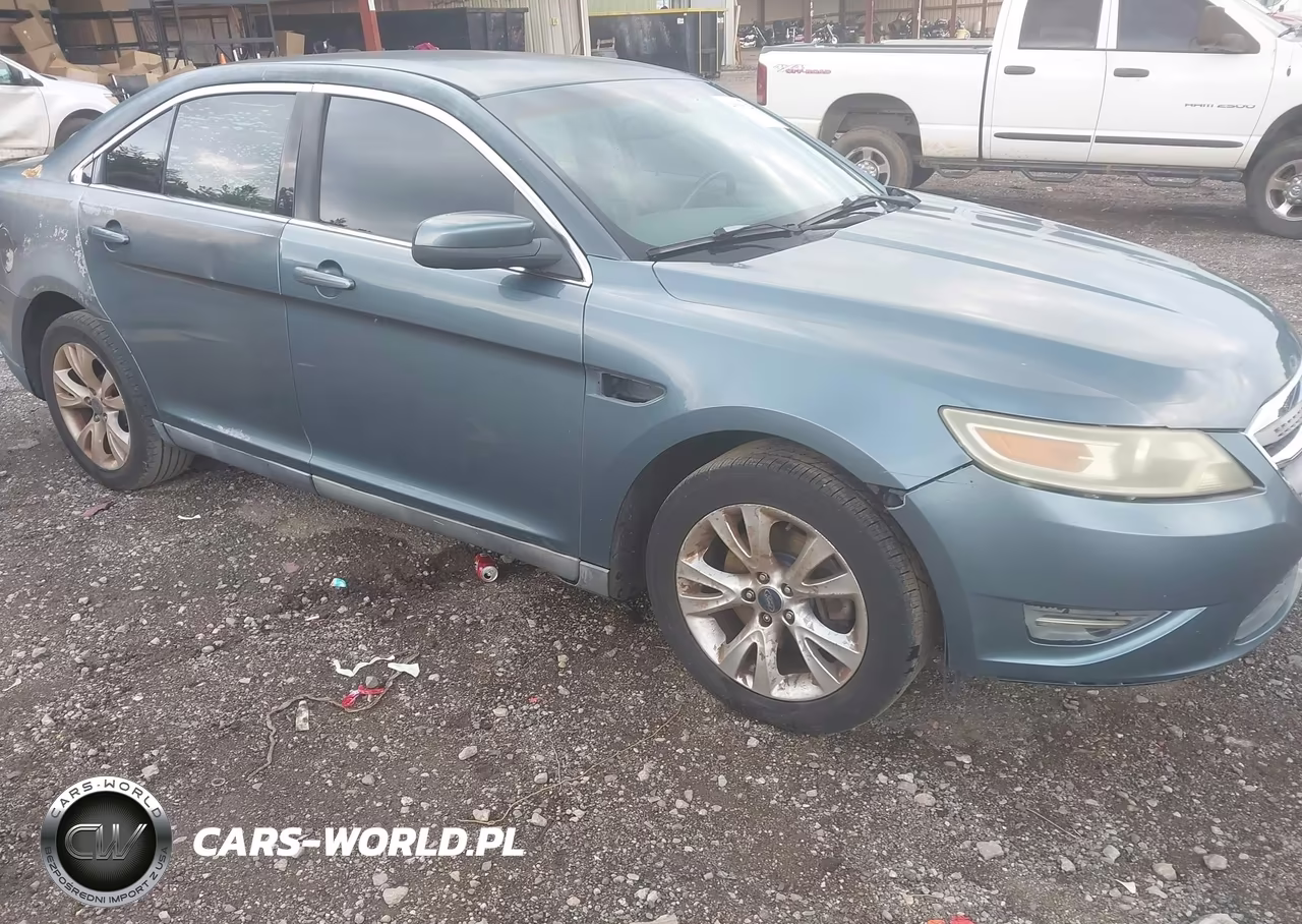 2010 Ford Taurus Sel