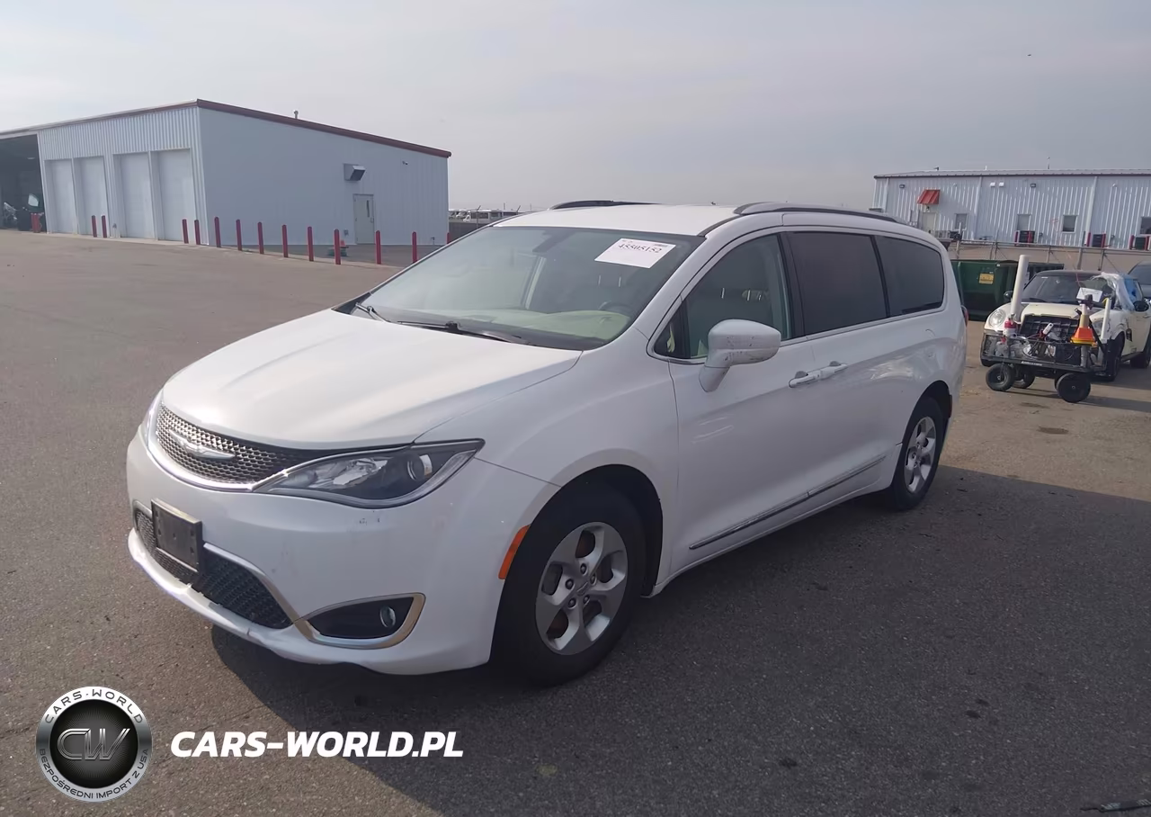 2017 Chrysler Pacifica Touring-L Plus VIN:2C4RC1EG5HR510517 - 2