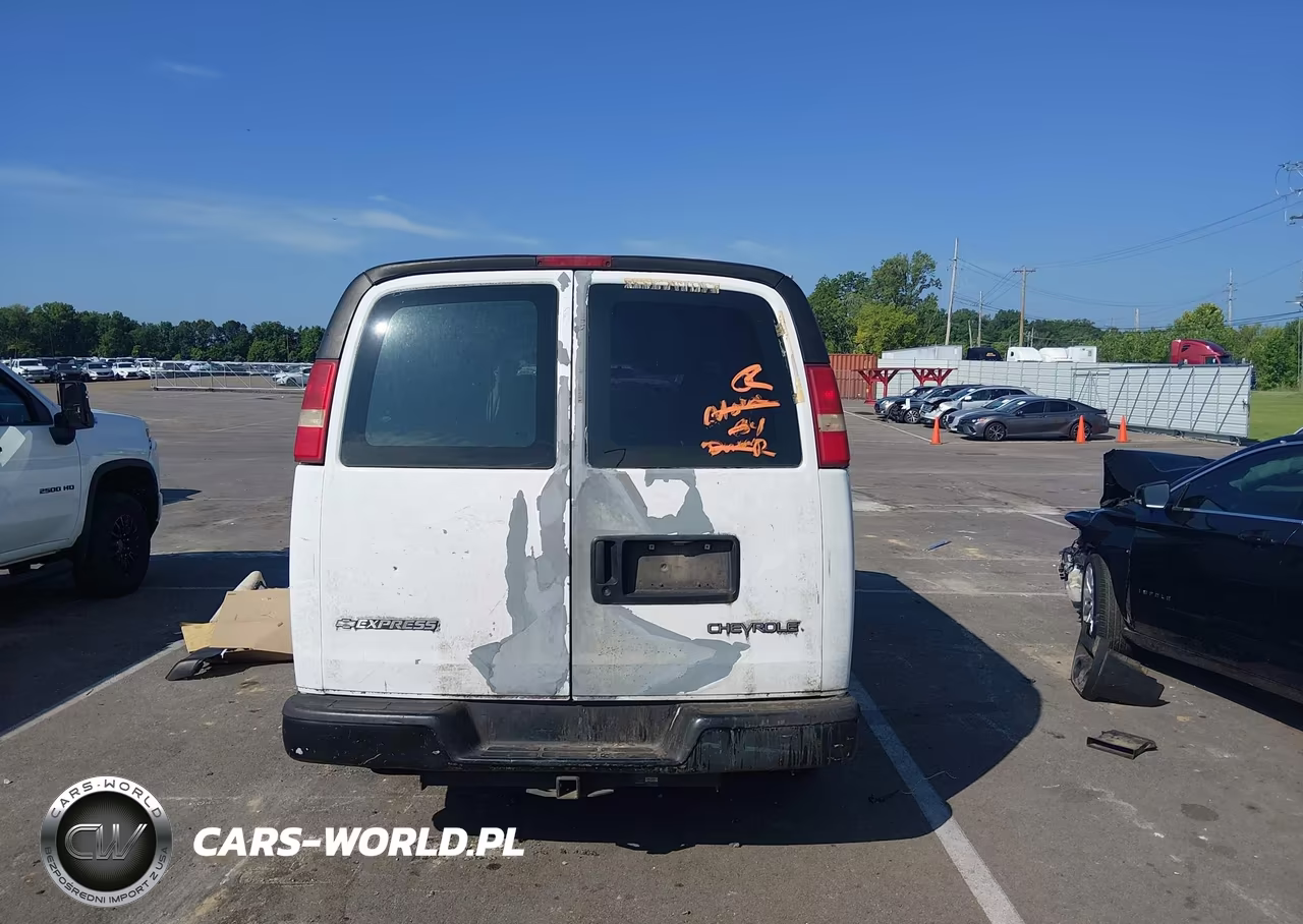 2006 Chevrolet Express Work Van VIN:1GCFG15X661259855 - 17