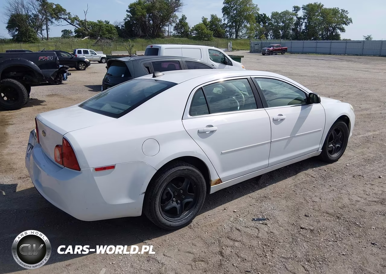 2012 Chevrolet Malibu Ls VIN:1G1ZB5E0XCF303532 - 4