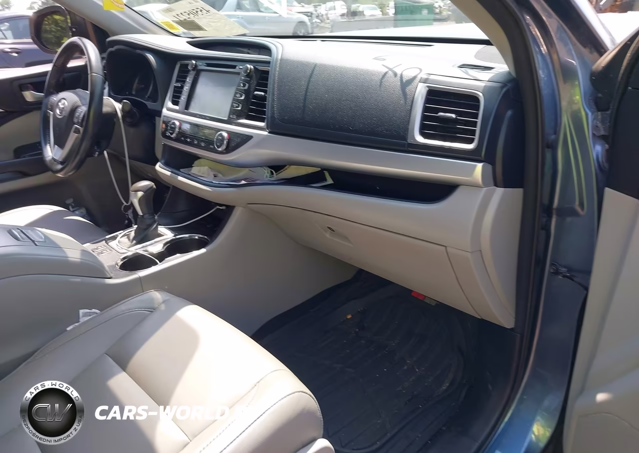 2017 Toyota Highlander Xle VIN:5TDJZRFH3HS483620 - 5