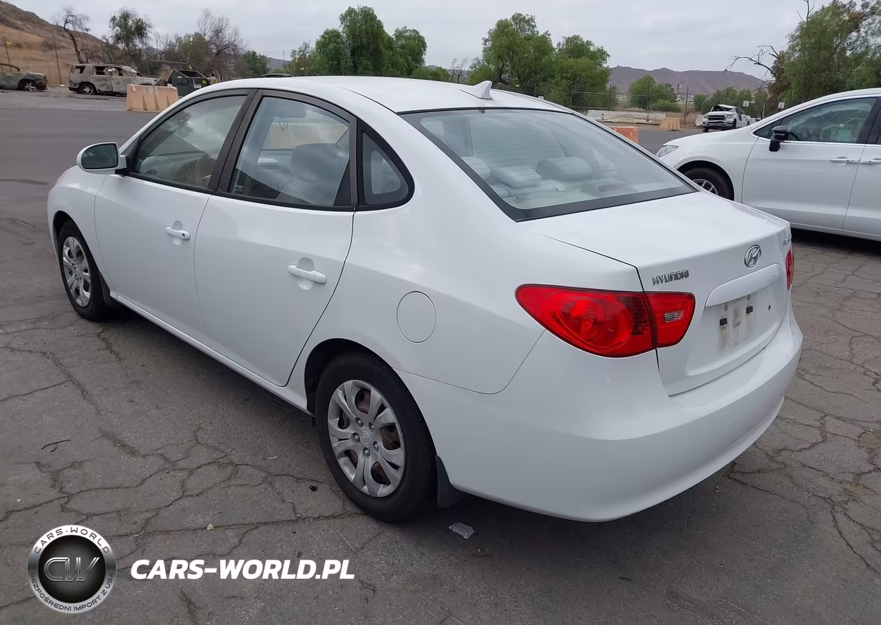 2009 Hyundai Elantra Gls VIN:KMHDU46D59U700458 - 3