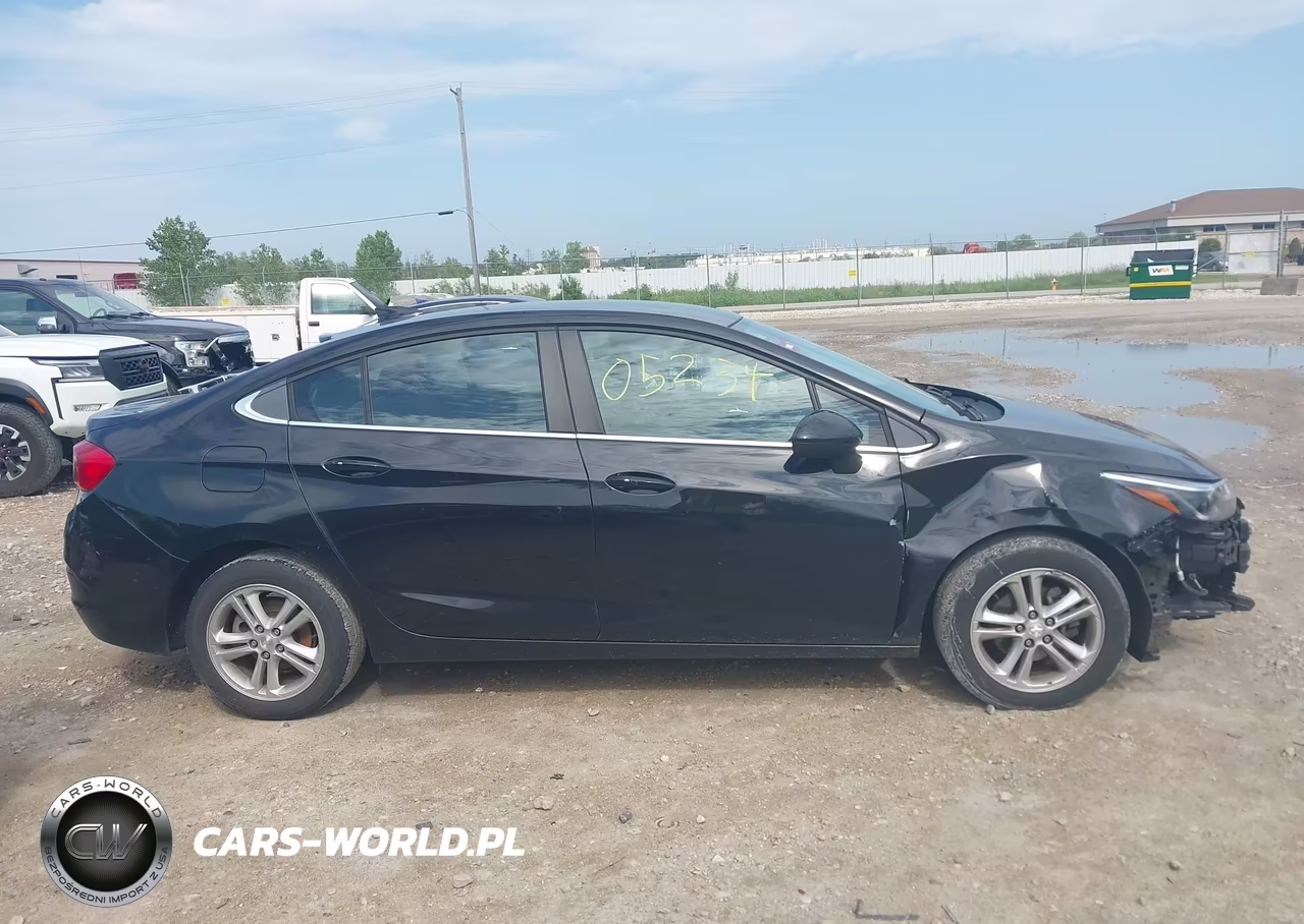 2017 Chevrolet Cruze Lt Auto VIN:1G1BE5SM4H7203346 - 14