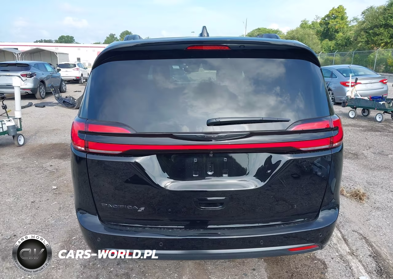 2026 Chrysler Pacifica Select VIN:2C4RC1BG5TR222459 - 16