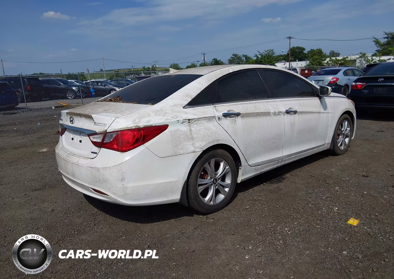2013 Hyundai Sonata Limited VIN:5NPEC4AC9DH700444 - 4