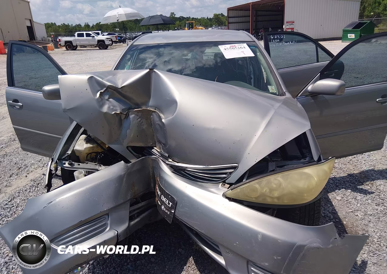 2006 Toyota Camry Le VIN:4T1BE32K16U700276 - 10